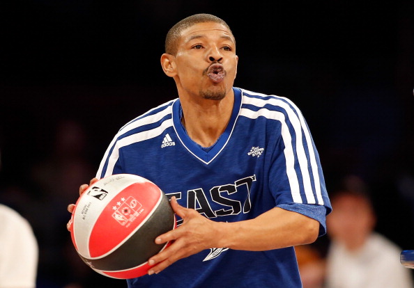 Muggsy Bogues Net Worth | Celebrity Net Worth