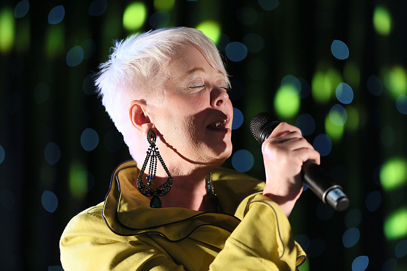 Cindy Wilson Net Worth | Celebrity Net Worth